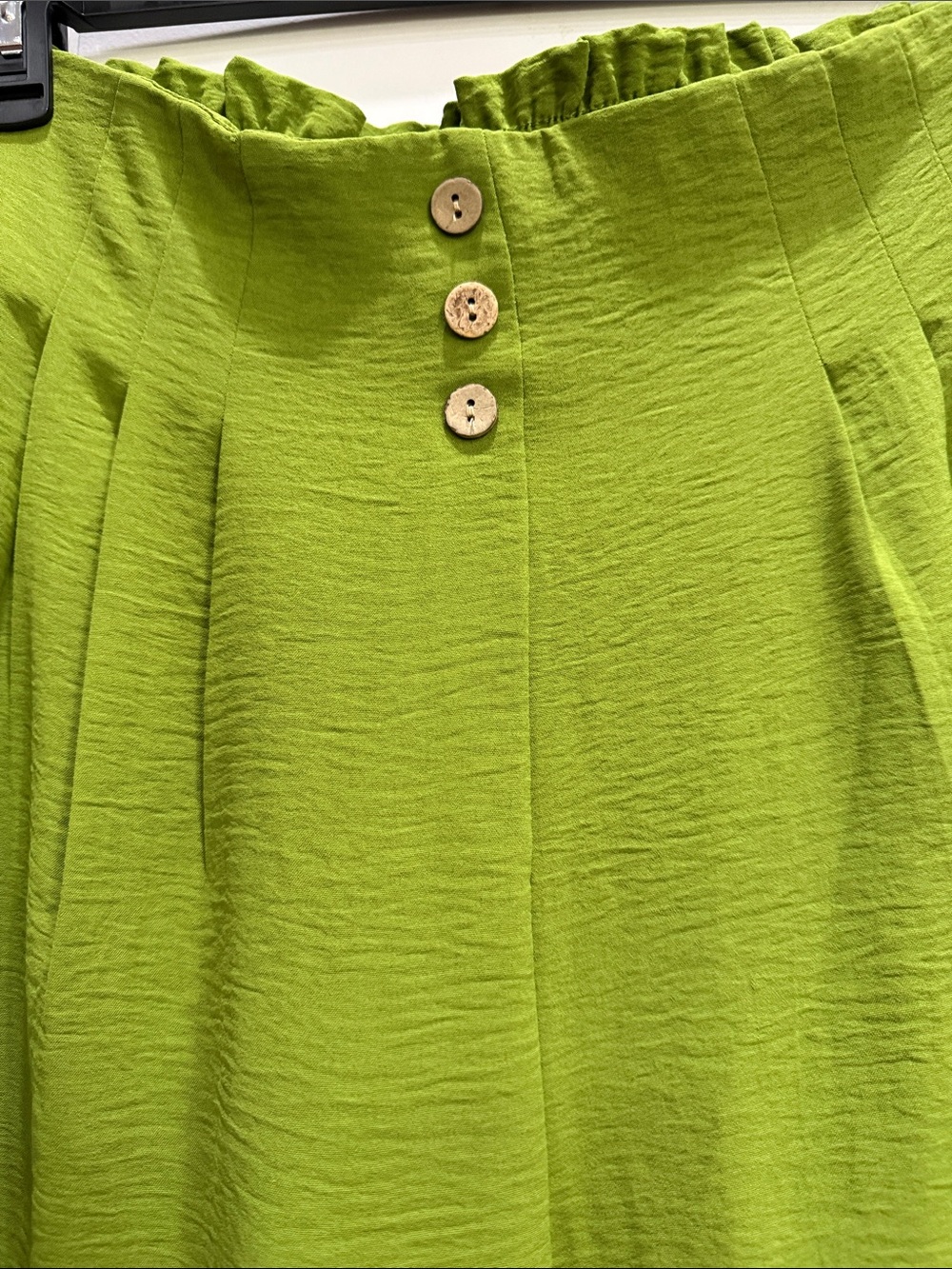 Jules & Leopold Olive Green Wide-Leg Culotte Pants - Picture 3 of 5